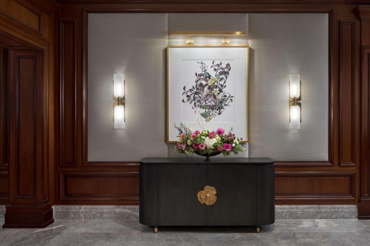 The Ritz-carlton, Hotel 4*