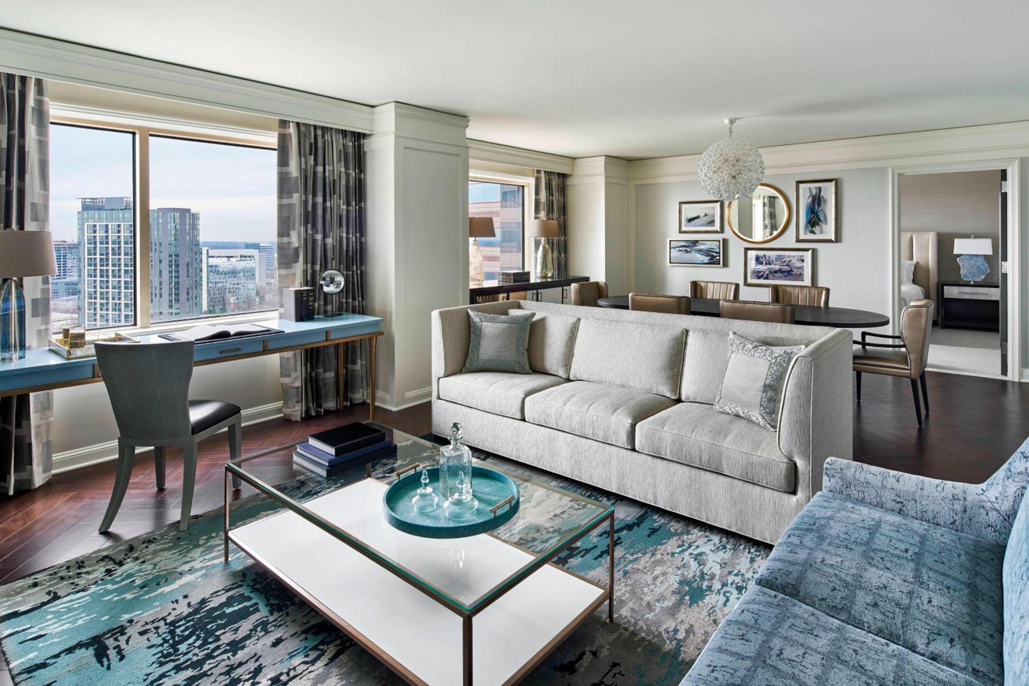 Hotel The Ritz-carlton, 4*