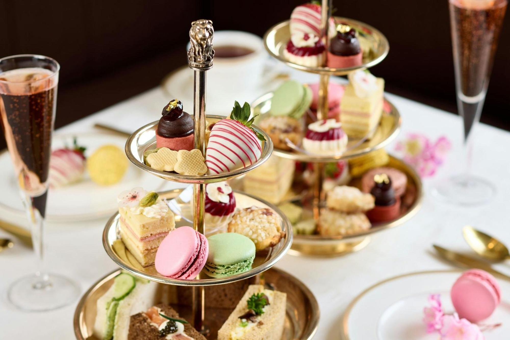 The Ritz-carlton, 4*