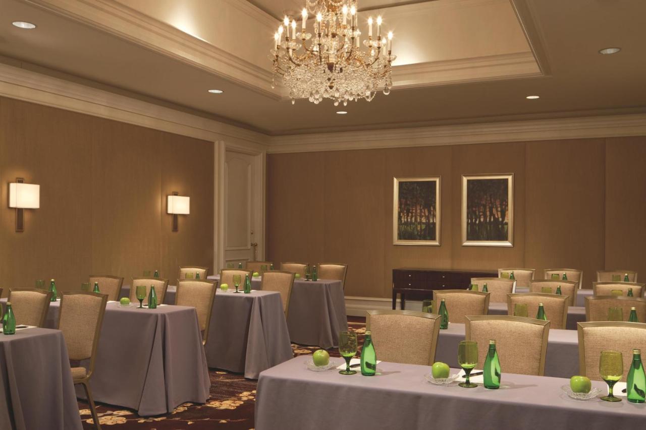 The Ritz-carlton, Hotel 4*